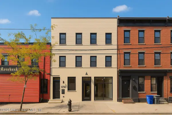 1256 Bay Street, Staten Island, NY 10305