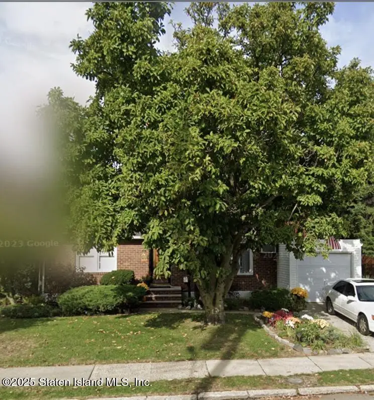 131 Lander Avenue, Staten Island, NY 10314 - Image #1