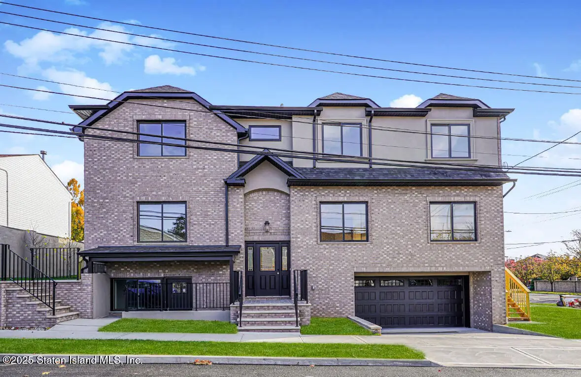 9 Massachusetts Street, Staten Island, NY 10307 - Image #1