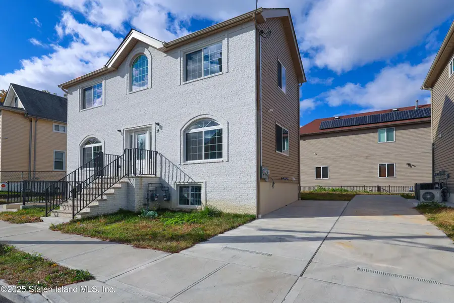 12 Simonson Avenue, Staten Island, NY 10303 - Image #3