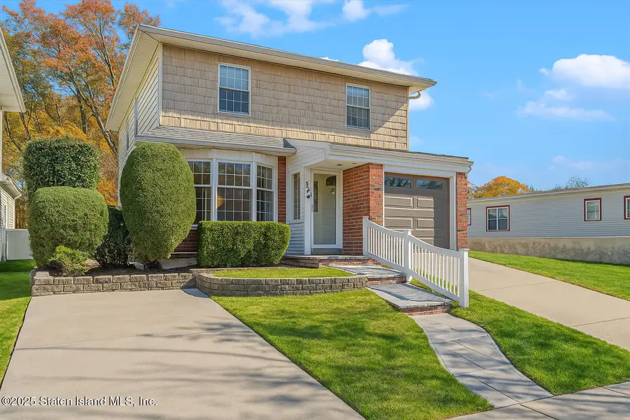 40 Dewey Ave. Avenue, Staten Island, NY 10308 - Image #3