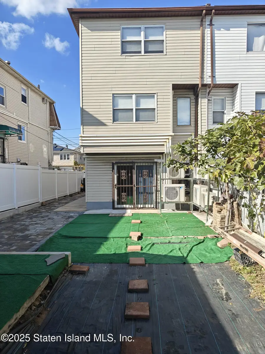 325 Oder Avenue, Staten Island, NY 10304 - Image #3