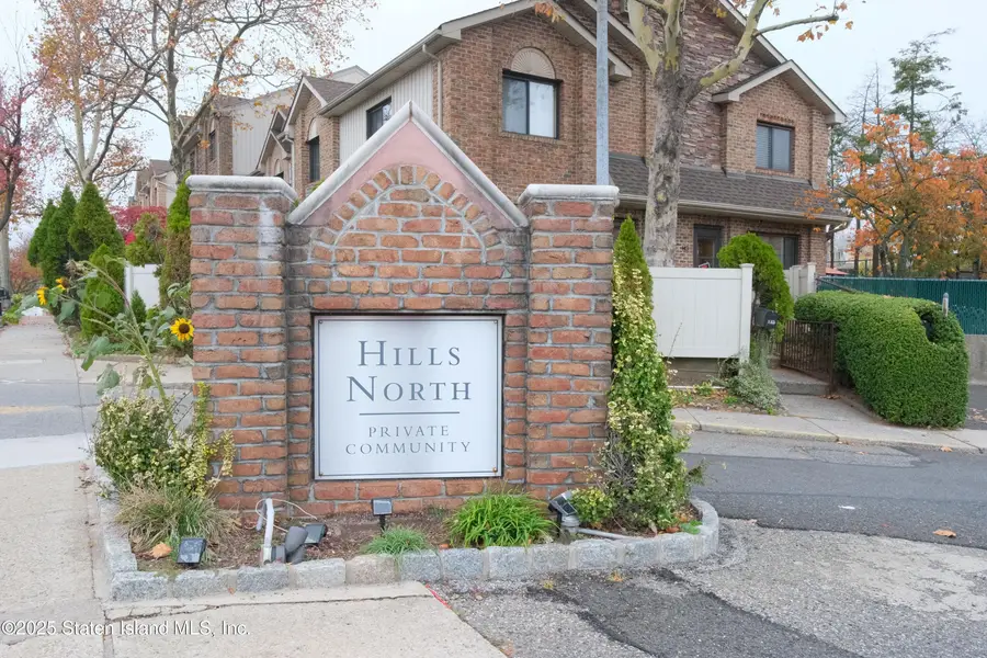 90 North Drive, Staten Island, NY 10305 - Image #3