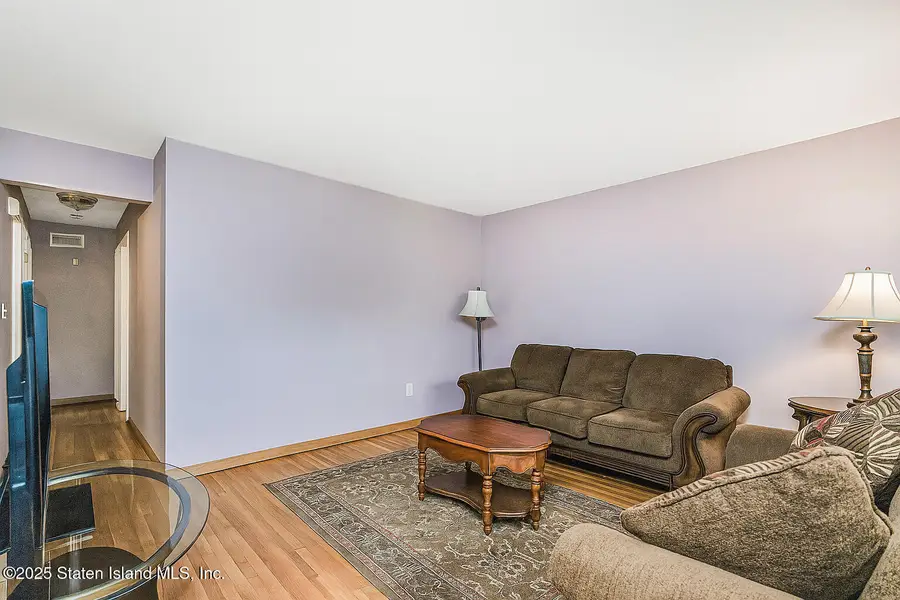 349 Mill Road, Staten Island, NY 10306 - Image #3