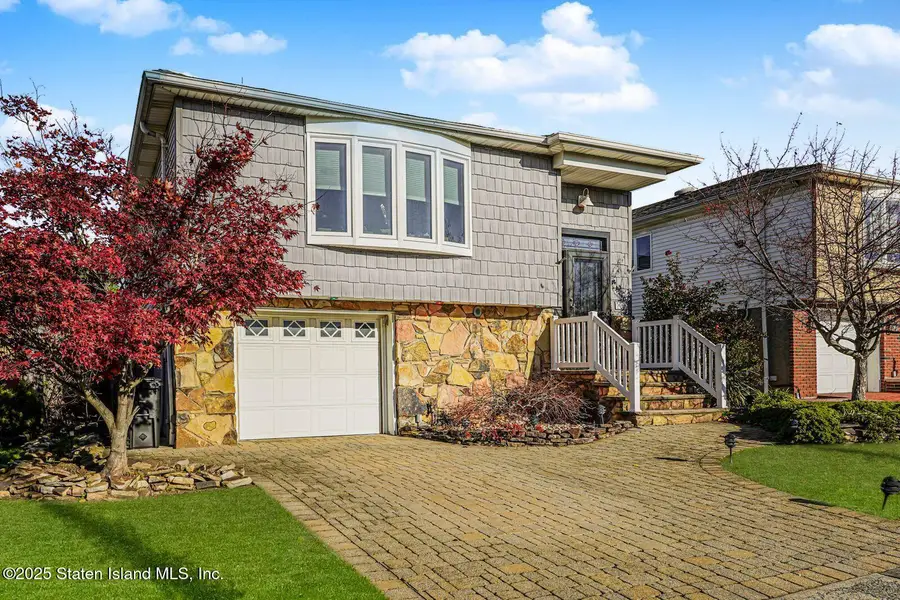 731 Rathbun Avenue, Staten Island, NY 10312 - Image #2