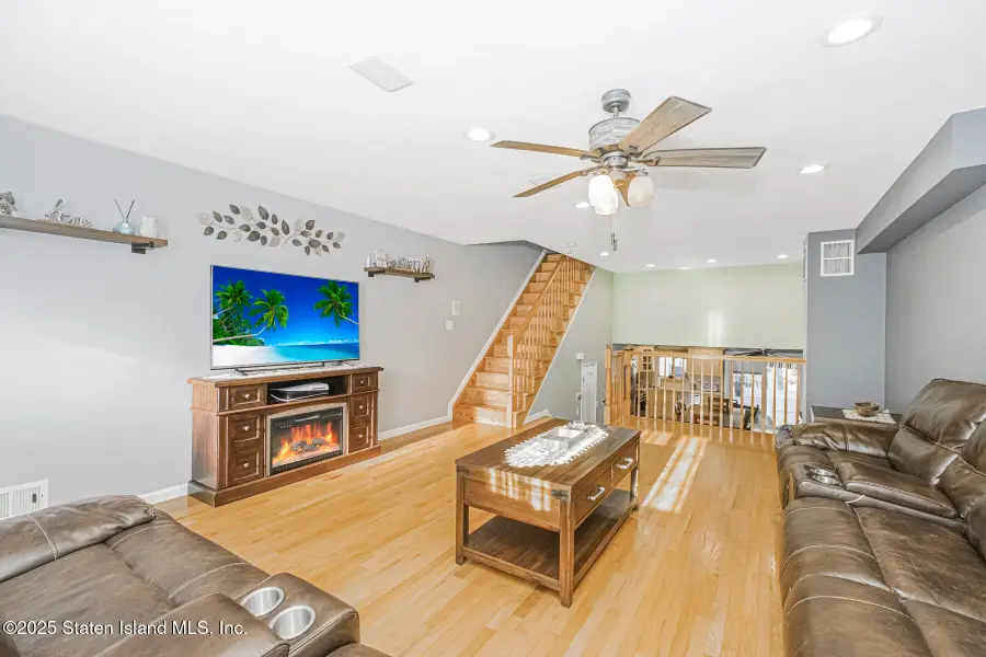 45 Arden Avenue, Staten Island, NY 10312 - Image #2