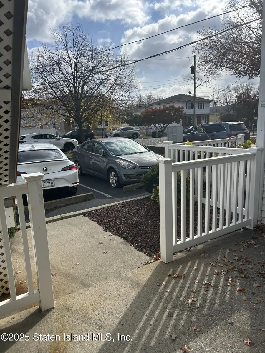 449 Medina Street #1b, Staten Island, NY 10306 - Image #3