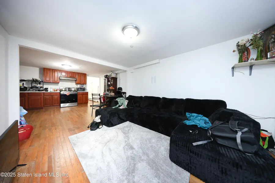 76 Simonson Avenue, Staten Island, NY 10303 - Image #3