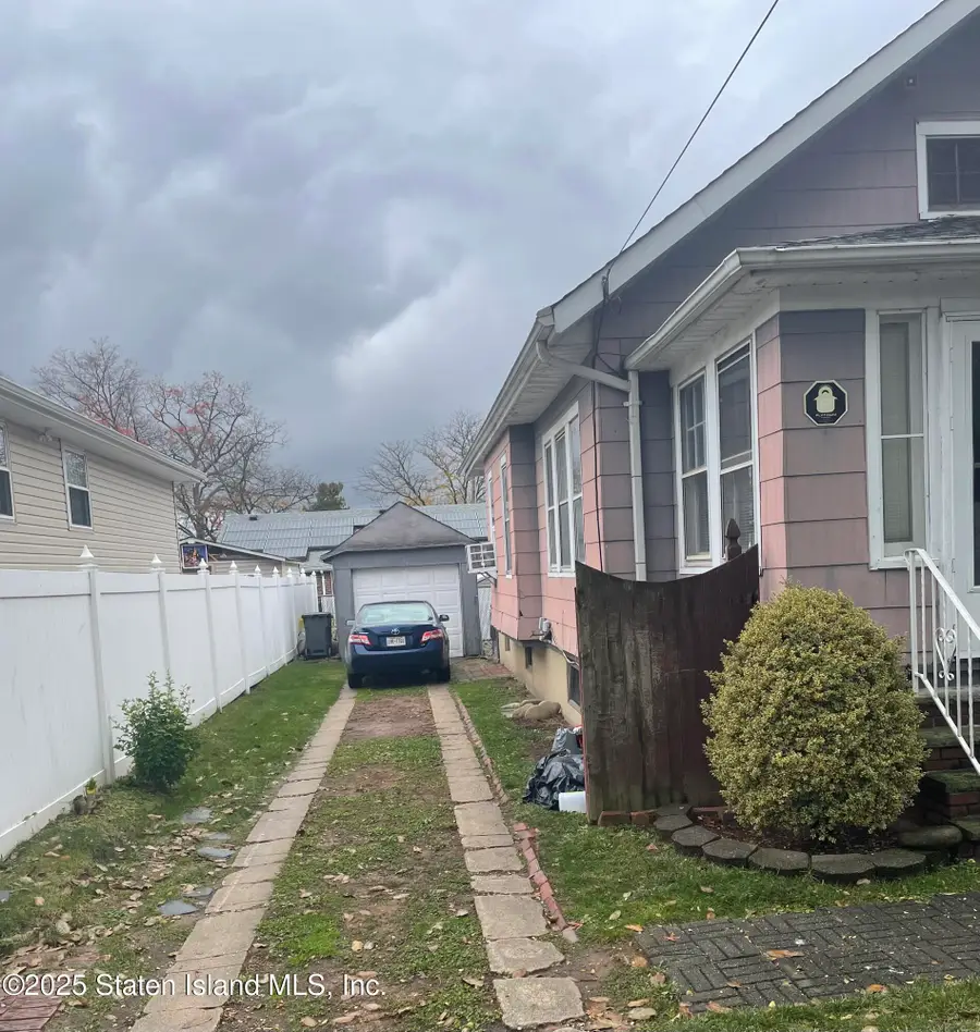304 Livermore Avenue, Staten Island, NY 10314 - Image #2