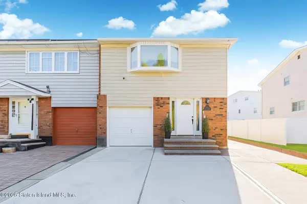 998 Arthur Kill Road Road, Staten Island, NY 10312