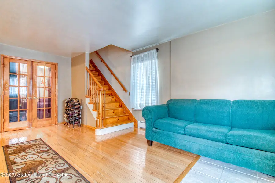 382 Manhattan Street, Staten Island, NY 10307 - Image #3