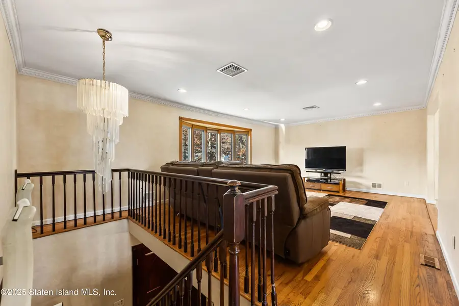 21 Allen Place, Staten Island, NY 10312 - Image #3