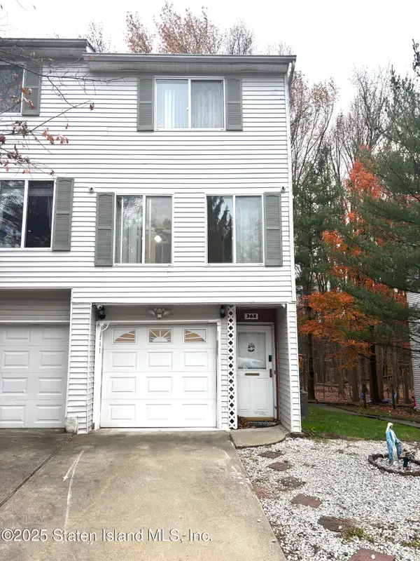 362 Ilyssa Way Way, Staten Island, NY 10312