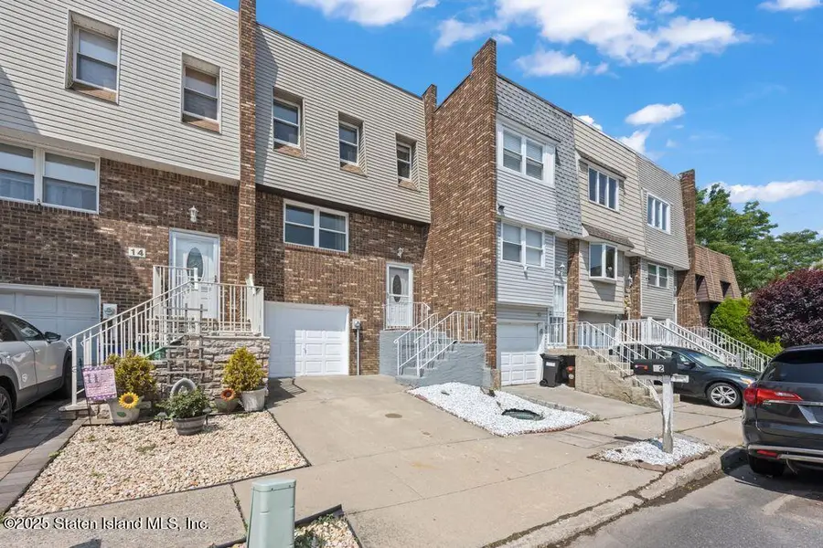 12 Yucca Drive, Staten Island, NY 10312 - Image #2