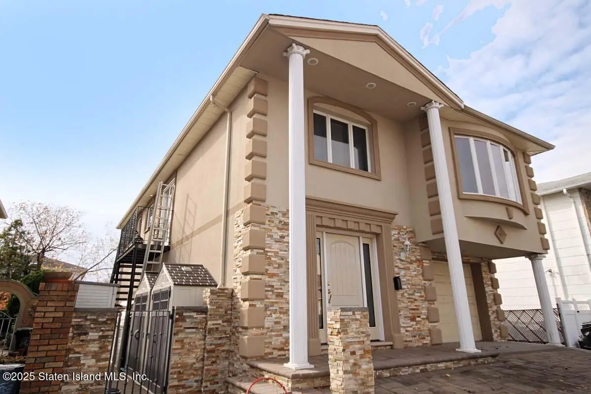 158 Malone Avenue, Staten Island, NY 10306 - Image #1