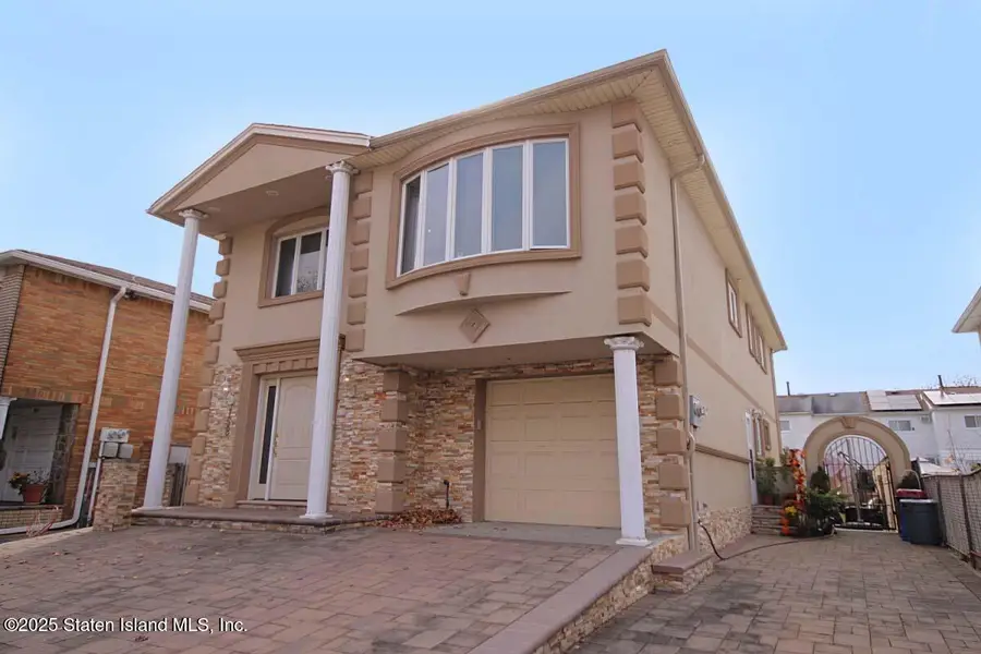 158 Malone Avenue, Staten Island, NY 10306 - Image #2