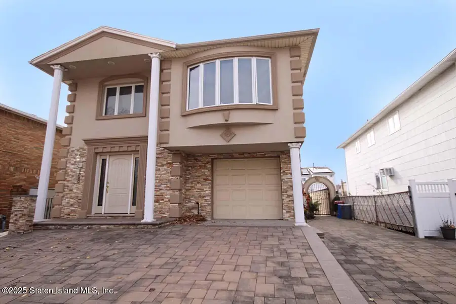 158 Malone Avenue, Staten Island, NY 10306 - Image #3