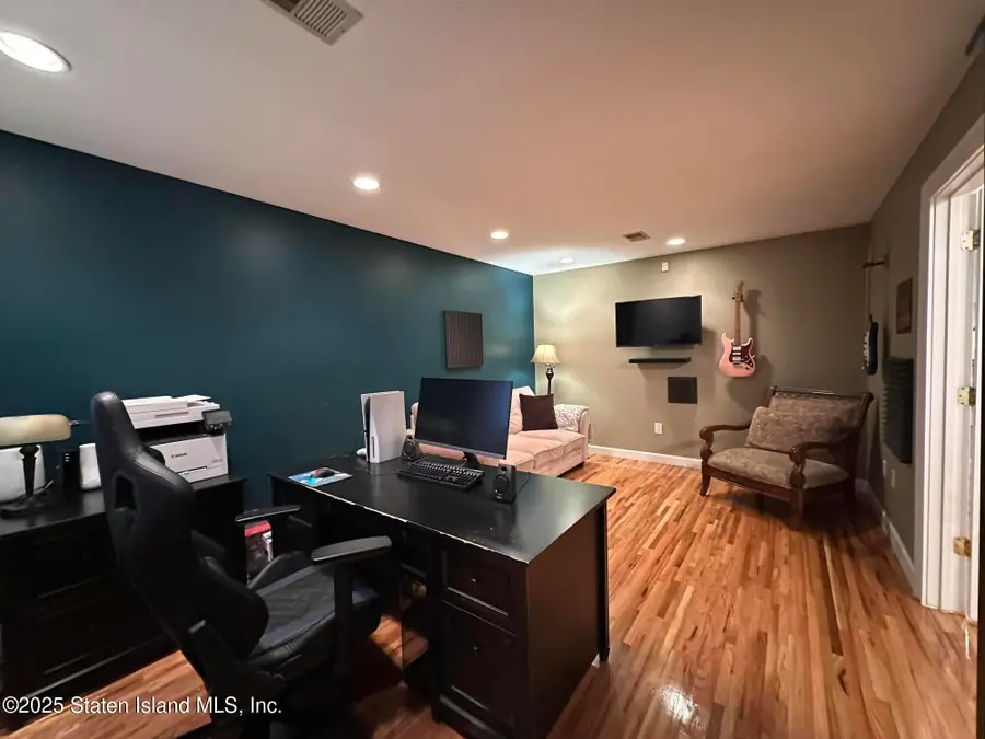 659 Rockaway Street, Staten Island, NY 10307 - Image #3