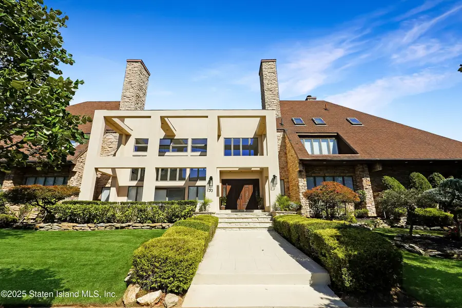 73 Aspinwall Street, Staten Island, NY 10307 - Image #2