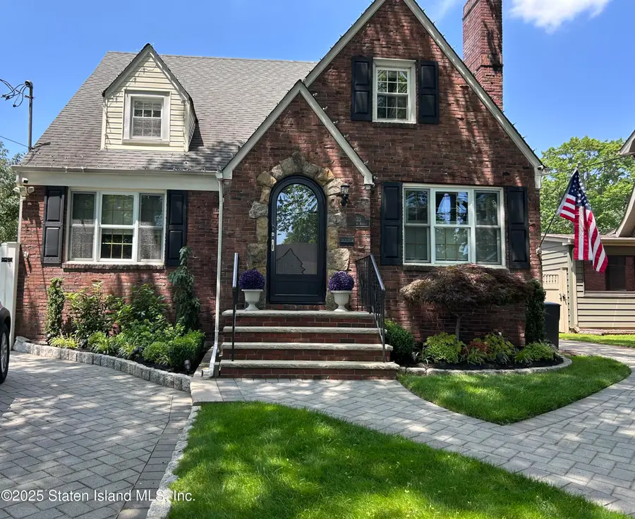 133 Goodwin Avenue, Staten Island, NY 10314 - Image #2