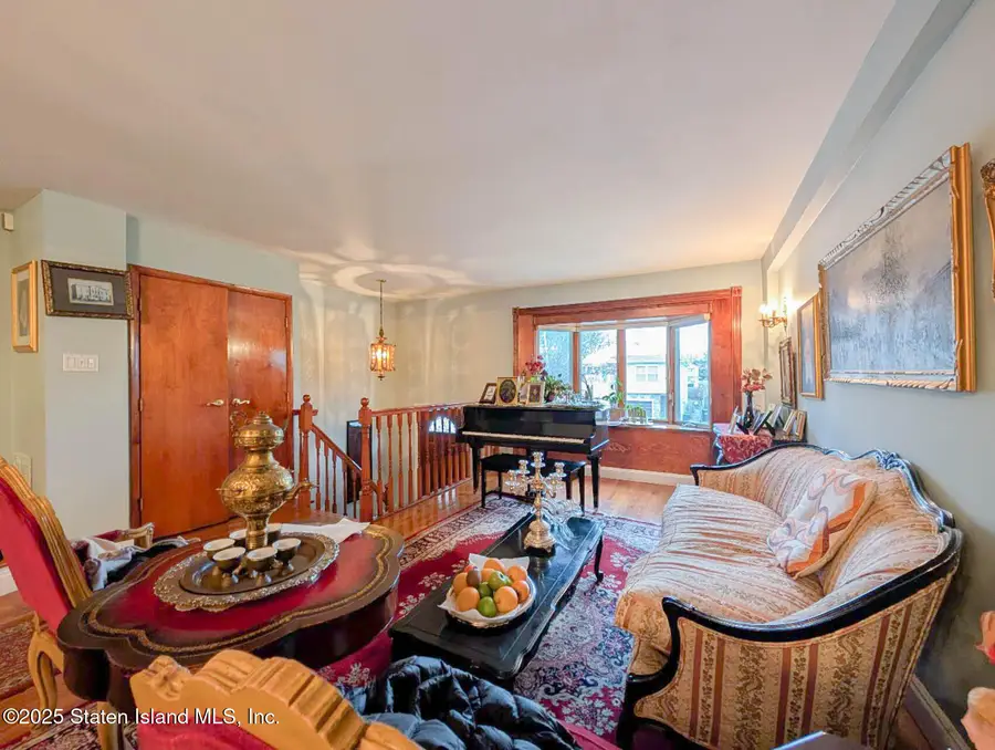 38 Field Street, Staten Island, NY 10314 - Image #3