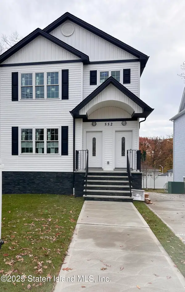 552 Drumgoole Road E, Staten Island, NY 10312