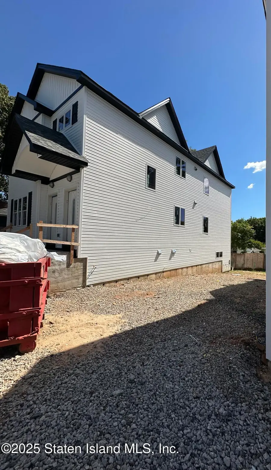 552 Drumgoole Road E, Staten Island, NY 10312 - Image #3