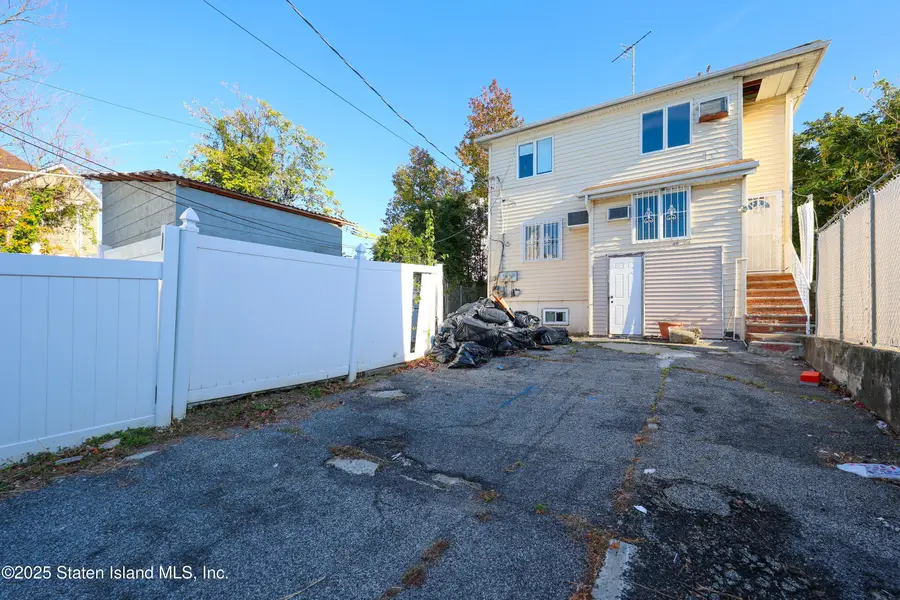 4664 Amboy Road, Staten Island, NY 10312 - Image #3