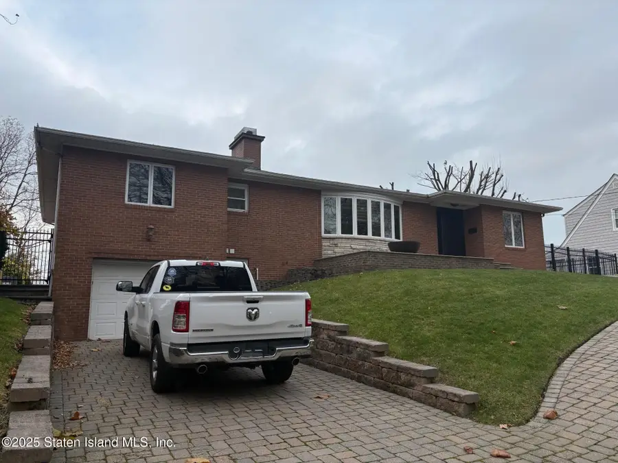 24 Ward Avenue, Staten Island, NY 10304 - Image #3