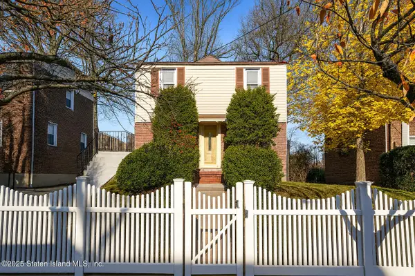 29 Park Hill Avenue, Staten Island, NY 10304