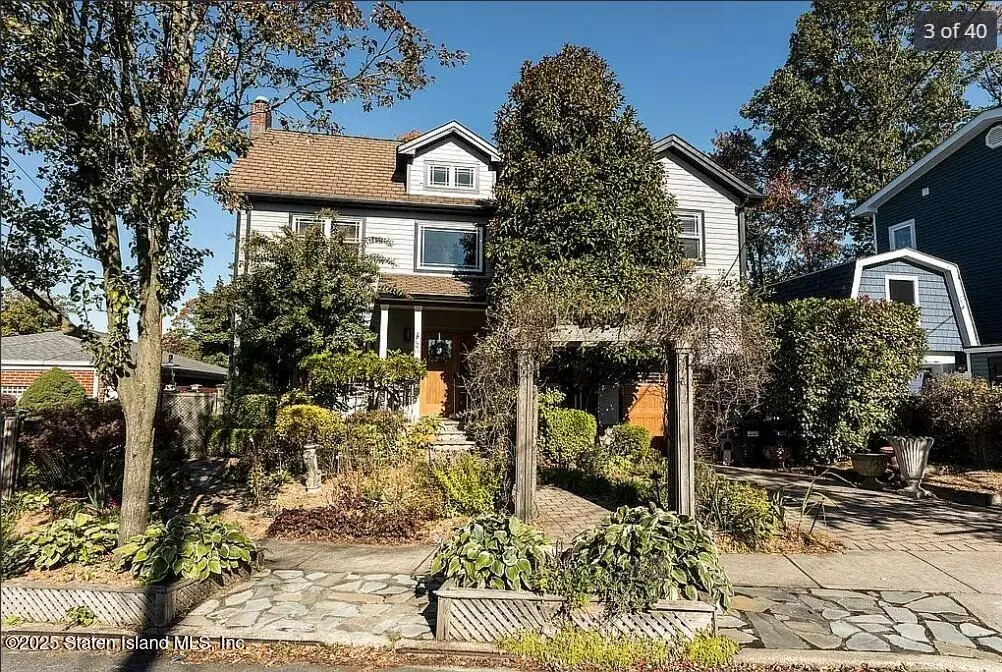121 Windermere Road, Staten Island, NY 10305 - Image #1