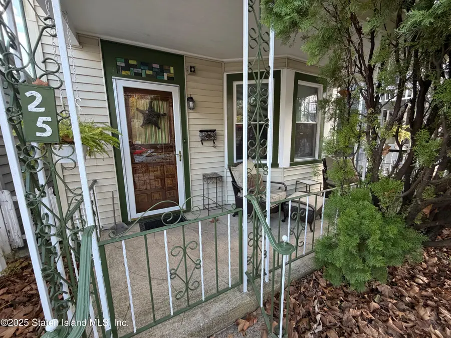 25 Catlin Avenue, Staten Island, NY 10304 - Image #2