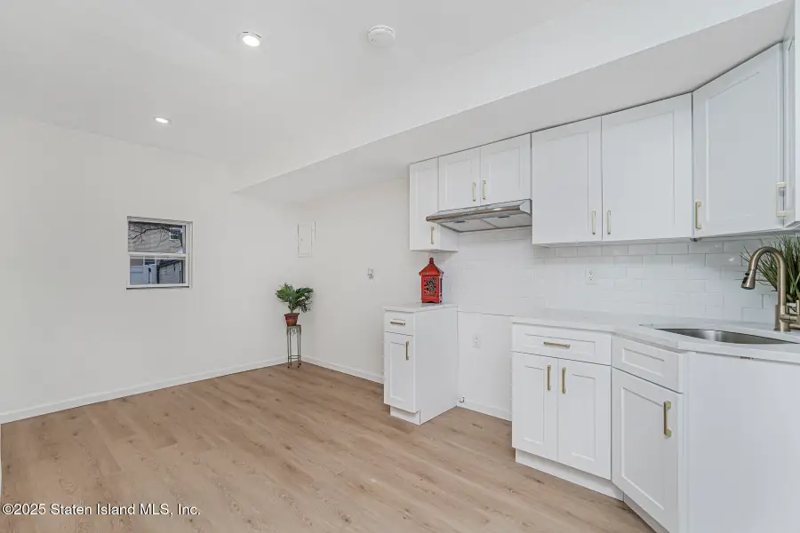 494 Winant Avenue, Staten Island, NY 10309 - Image #3