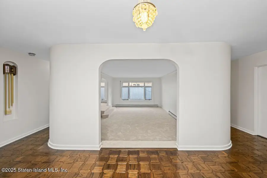 725 Davis Avenue, Staten Island, NY 10310 - Image #3
