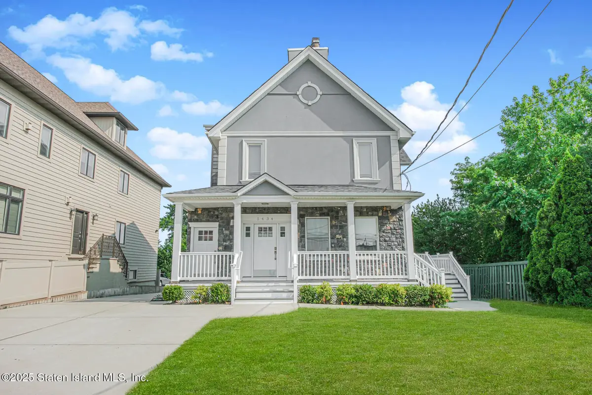 5434 Amboy Road Road, Staten Island, NY 10312 - Image #1