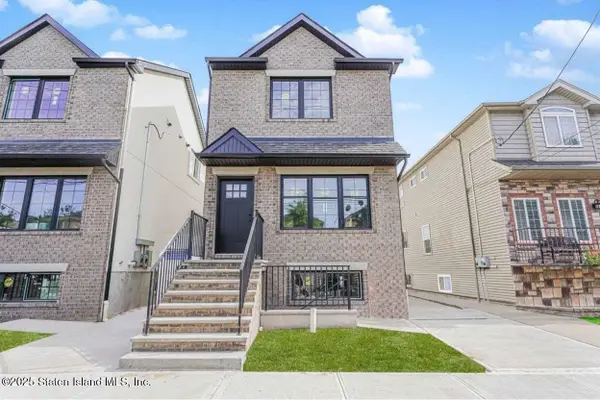 77 Alberta Avenue, Staten Island, NY 10314