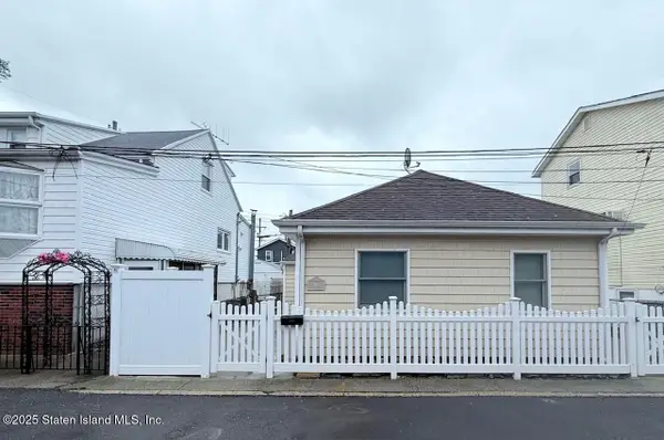 16 Landis Court, Brooklyn, NY 11229