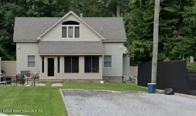 393 St Andrews Road, Staten Island, NY 10306 - Image #1