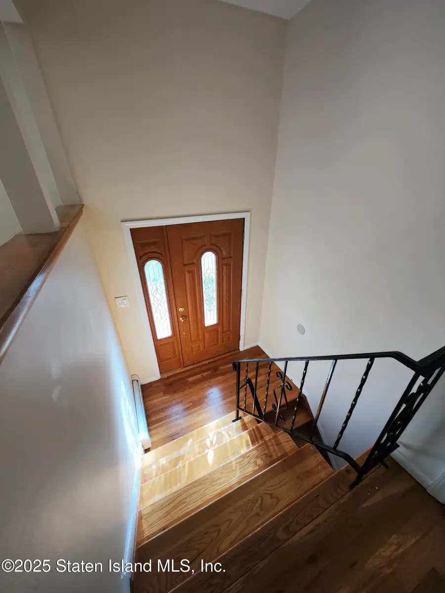 517 Rathbun Avenue, Staten Island, NY 10312 - Image #3