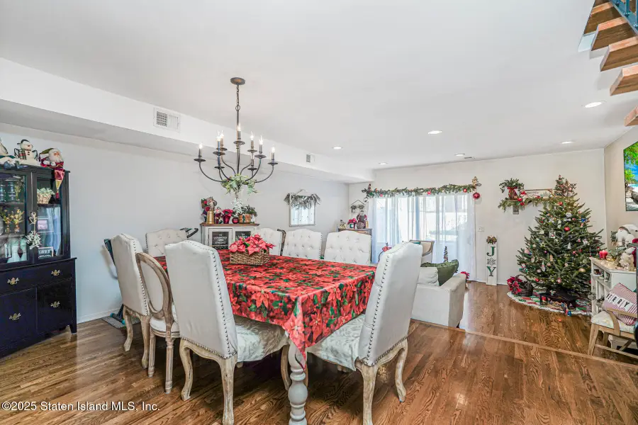 147 Russek Drive, Staten Island, NY 10312 - Image #2