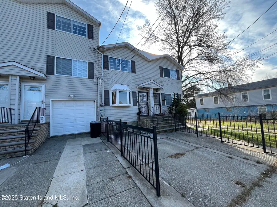 14 Reid Avenue, Staten Island, NY 10305 - Image #3