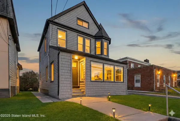 4062 Amboy Road, Staten Island, NY 10308