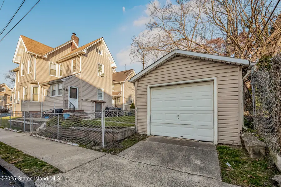 38 Harrison Avenue, Staten Island, NY 10302 - Image #3