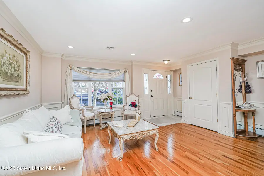 22 El Camino Loop, Staten Island, NY 10309 - Image #3