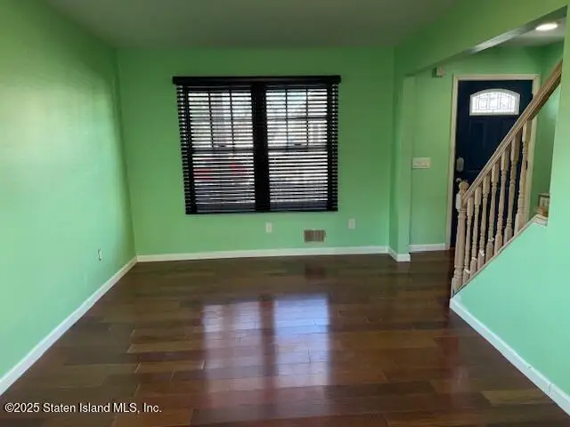 133 Northfield Avenue, Staten Island, NY 10303 - Image #2