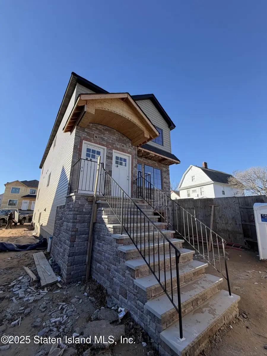 16 Church Avenue, Staten Island, NY 10314 - Image #2
