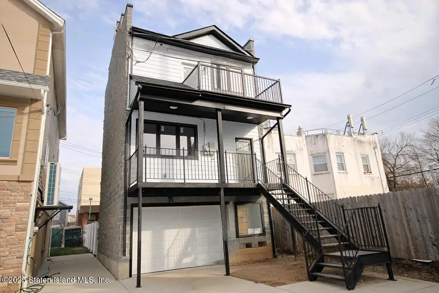 59 Maple Terrace, Staten Island, NY 10306 - Image #2