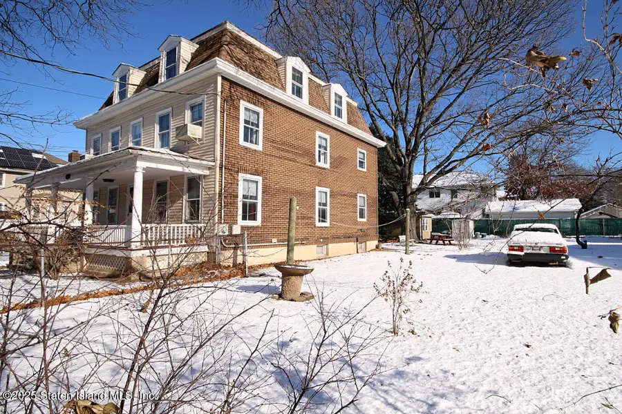 121 Joline Avenue, Staten Island, NY 10307 - Image #2