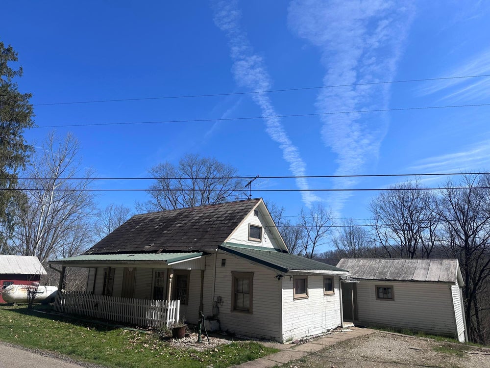 9400 Old River Road, Blue Rock, OH 43720 BHGRE