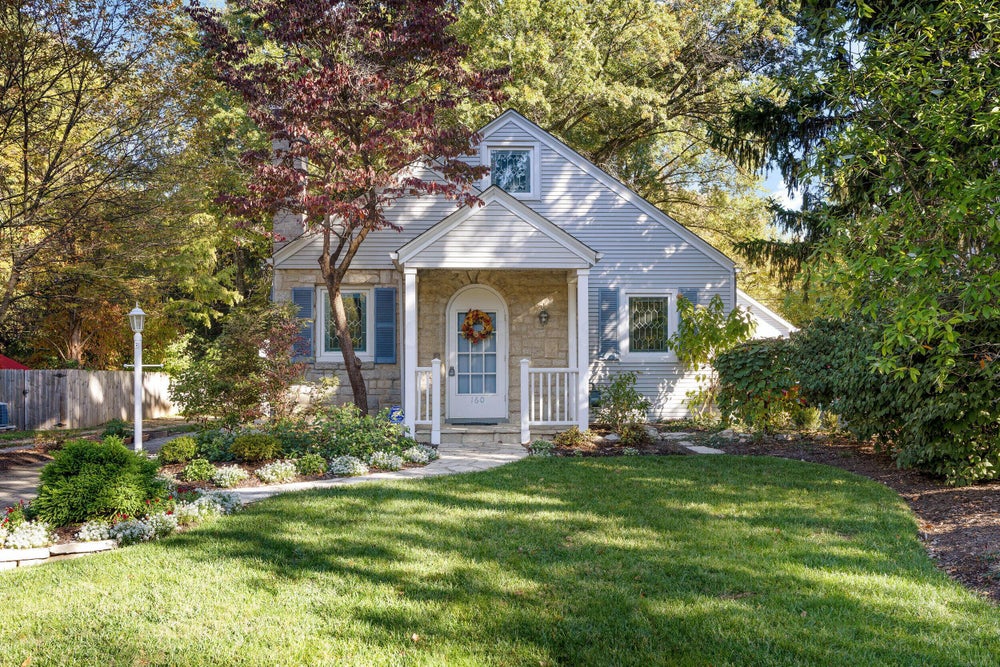 160 Glenmont Avenue, Columbus, OH 43214 BHGRE